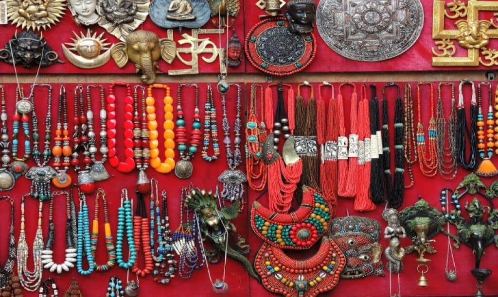 What souvenirs to buy in Nepal?
